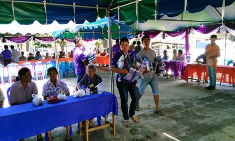 งานสมโภชน์พ่อท่านด้วนและรดน้ำขอพรผู้สูงอายุ
