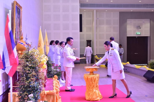 พิธีรับพระราชทานพระบรมฉายาลักษณ์ ณ หอประชุมราชสีห์ จ.พังงา
